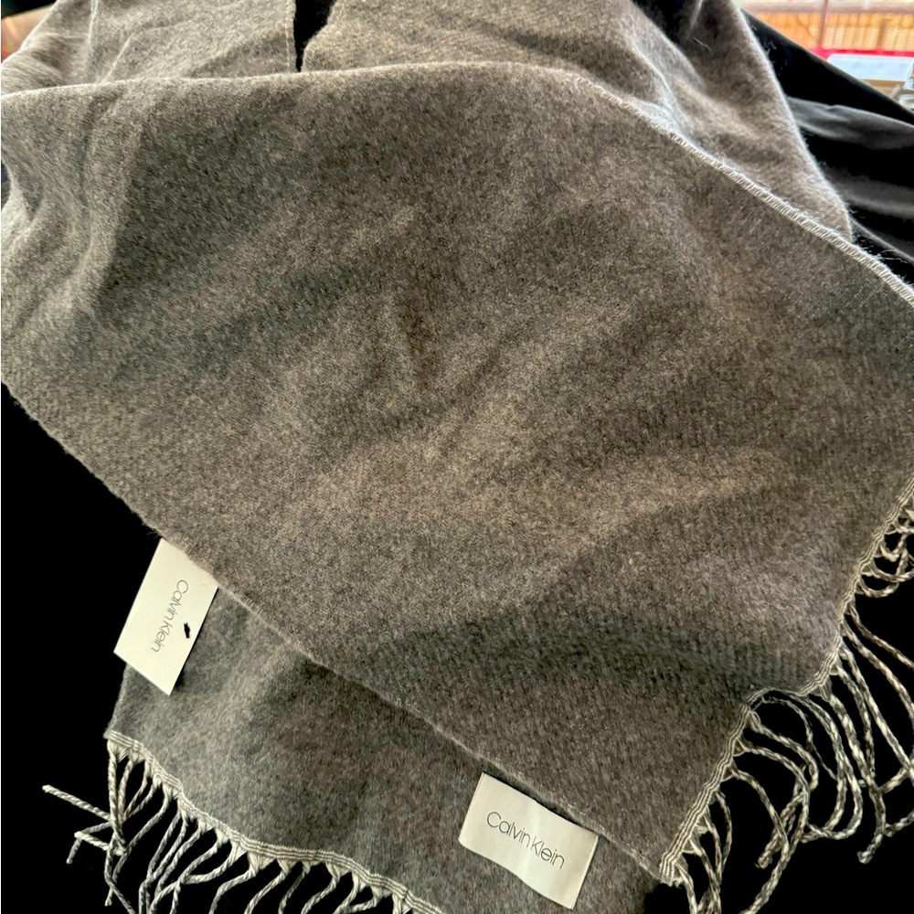 Calvin Klein scarf